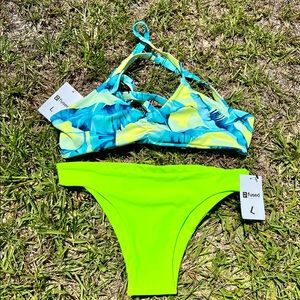 Fused Hawaii large honls bottoms only